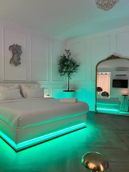 Les Chambres D Excellence Spa セット エクステリア 写真