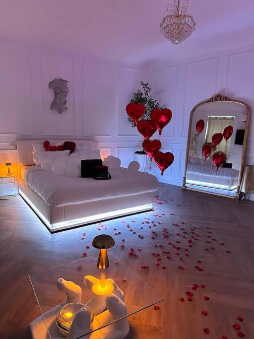 Les Chambres D Excellence Spa セット エクステリア 写真