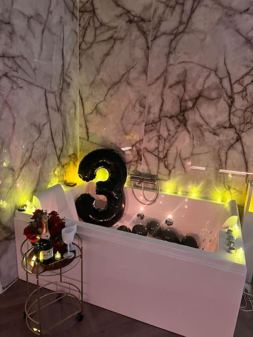 Les Chambres D Excellence Spa セット エクステリア 写真