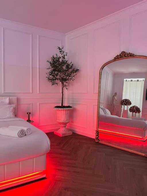 Les Chambres D Excellence Spa セット エクステリア 写真