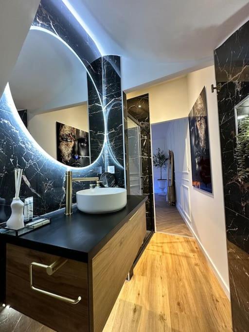 Les Chambres D Excellence Spa セット エクステリア 写真